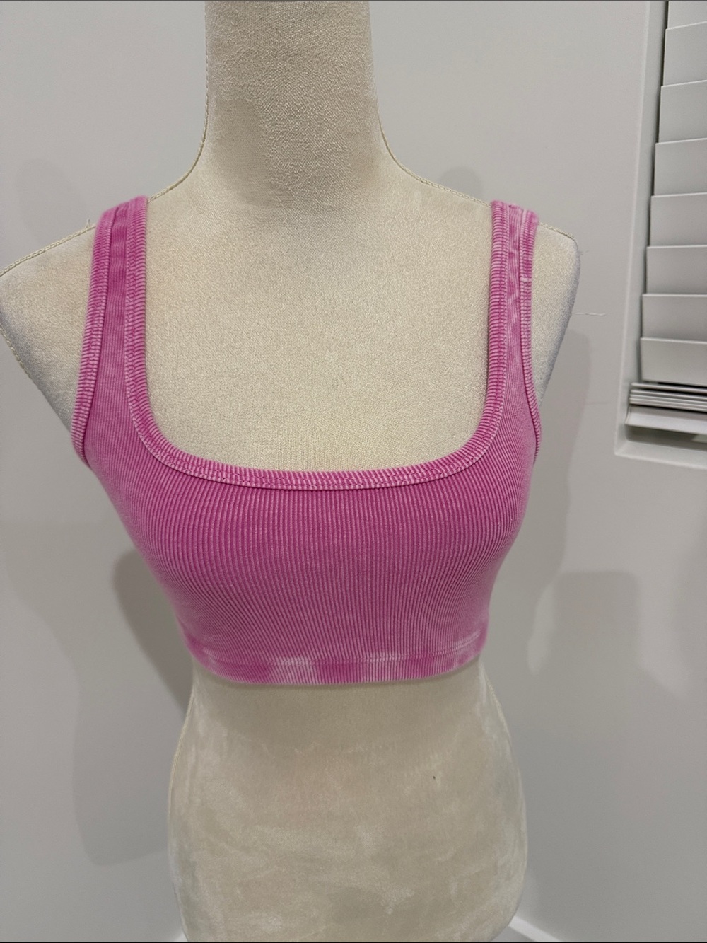 emory park Ribbed Square-Neck Crop Tank Top - Pink
